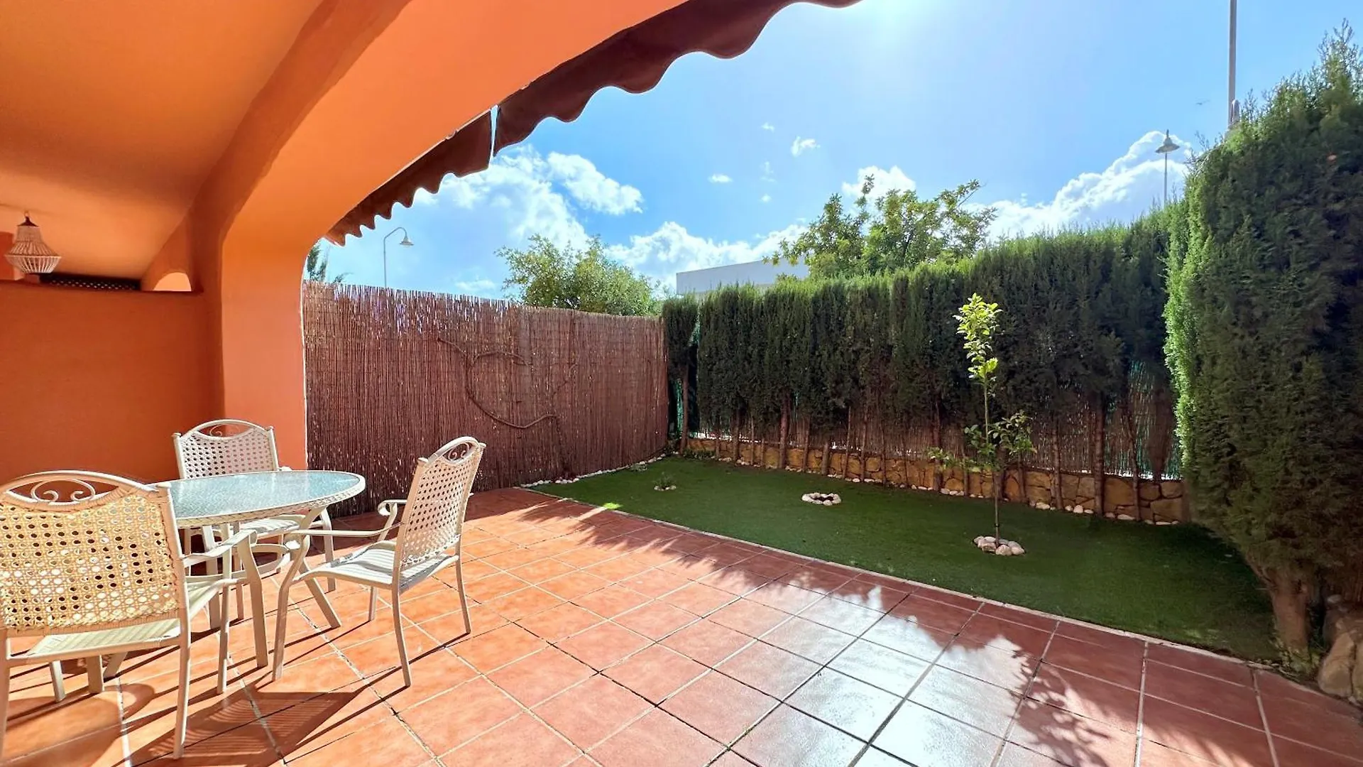 Beautiful 2-Bedroom Frontline Beach Apartment Estepona 0*,  Spagna